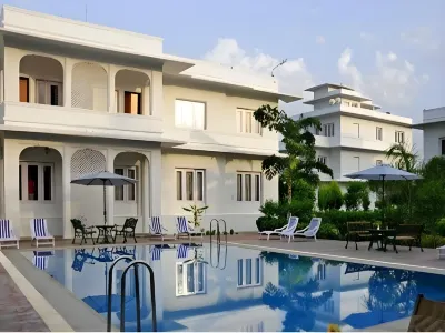 Udai Vilas Palace Hotels in Idgah Colony