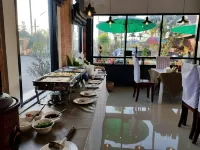 塔凱克東賽飯店 他曲縣住宿飯店