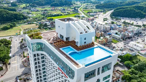 Sota Suite Yangyang Granbay in เซียงหยาง
