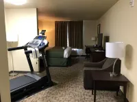 Cobblestone Hotel & Suites - Devils Lake - Gym