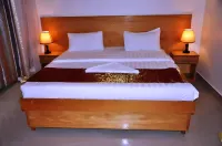 Hoima Eka Hotel فنادق في Kijungu Village
