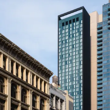 Motto by Hilton New York City Chelsea Отели рядом с достопримечательностью «Парк «Хай-Лайн»»