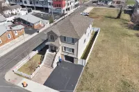 The Seabreeze Haven Hotels in Keansburg