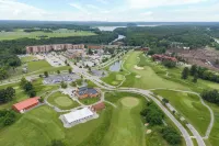 Tee Time Terrace - Cozy Family Condo Near Attractions. Pet Friendly!