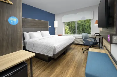 Tru by Hilton Mt. Pleasant Hotels in Isle of Palms