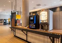 ]B&B HOTEL Valenciennes Onnaing Hotels in Vicq