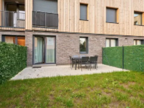 Trendy Mountain Terrace Retreat