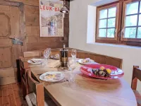 Zumoberhaus Hotels in Burchen