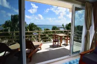 Noah Beach Hotel & Suites - Meerblick
