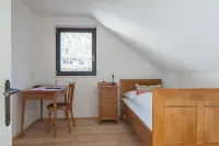 FRENES - apartment in a  historic Villa