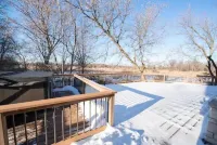 Secluded Spa-cious Retreat 11+3