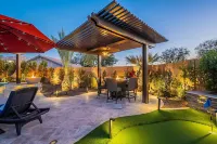 7BR Escape w/ Heated Pool/ Hot Tub/ Arcade