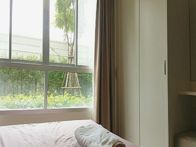 Baan Peang Ploen by Montri