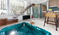 Pearl Bay Poolvilla