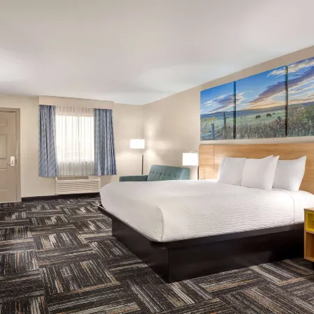 Days Inn by Wyndham Paris