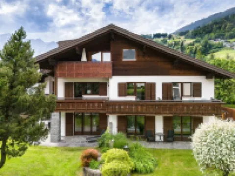 Alpenblick Appartements - 5-zimmer Gartenwohnung Hotels in Schruns