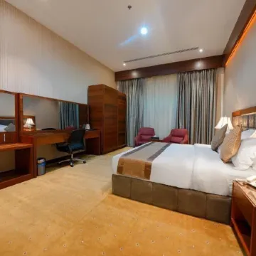 Celine Home Serviced  Apartment- Al Malqa