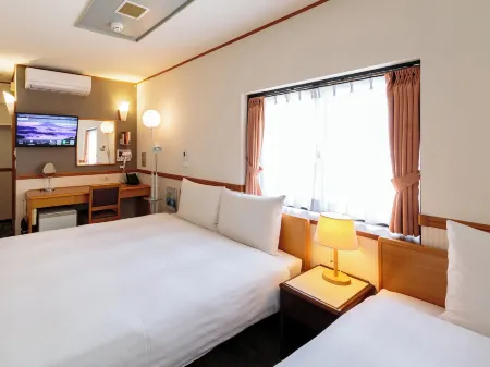 Toyoko Inn Nagoya Nishiki Отели рядом со станцией JR Ozone Station