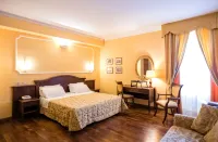 Grand Hotel Italia Hotels near Torre del Moro