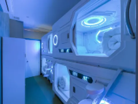 Art Seven Hostel Capsules Hotels in Madrid