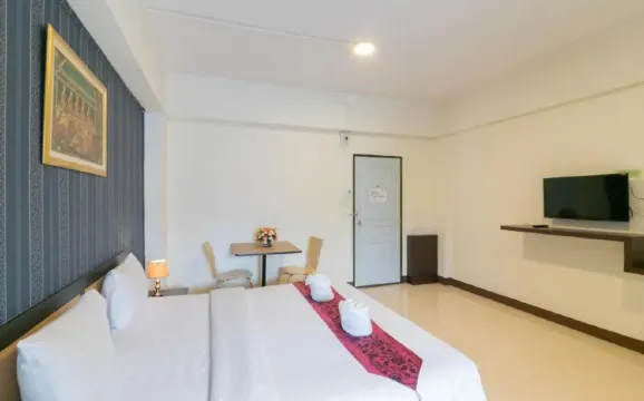 ห้องสแตนดาร์ด เตียงใหญ่ 1 เตียง