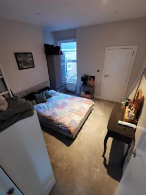 Entire 1-Bed Apartment in London Haringey