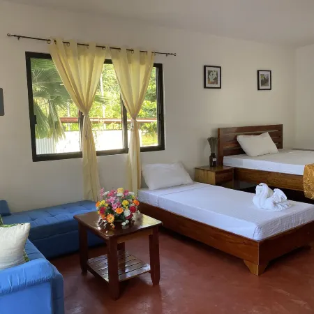 Tongatok Cliff Resort
