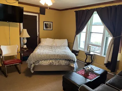 Seymour Lake Lodge Hotels in Westmore