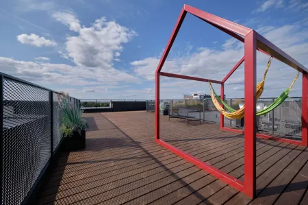 Queen Barbora Central Lofts Отели рядом с достопримечательностью «Костел Воскресения Христа»