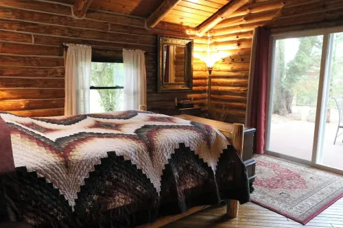 Cozy Cabin happiness