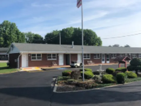 Dav-Ed Motel Hotels in Ashtabula County