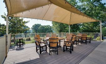 Luxurious Golf Front - Home for 4