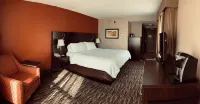 Pearl Street Hotel & Suites Hotels in La Crosse