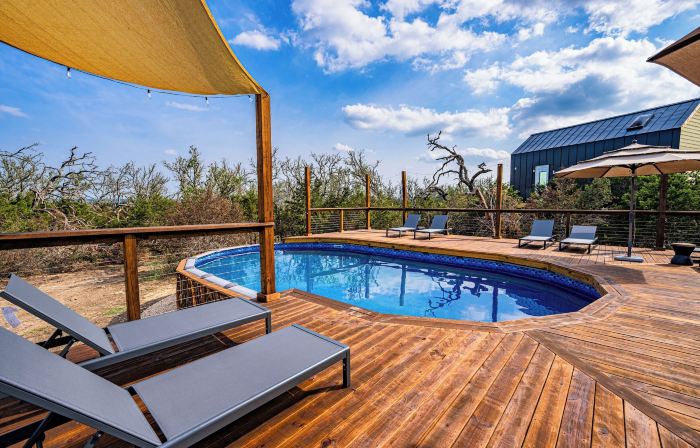 Hera Treehouse Fredericksburg