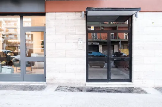 巴里的 Aurora 公寓