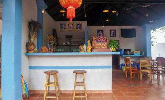 New Dragon Inn Guest House
