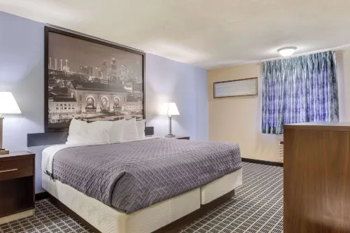 Econo Lodge - 2 Sao