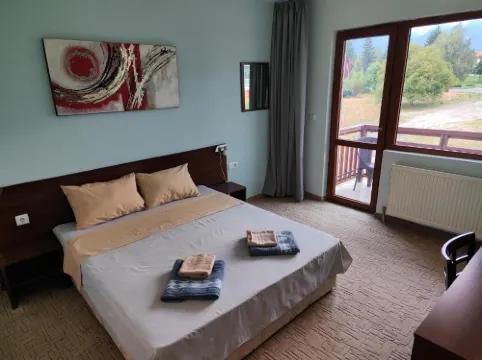 Shekerdejiiski Geust Houise