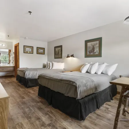 White Wing Lodge