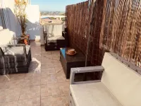 坎帕尼揚精品車站酒店