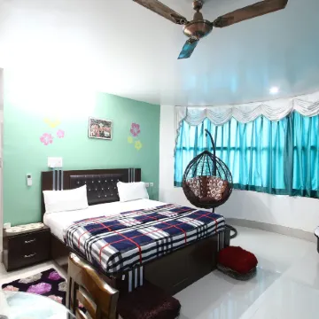 Hotel Vrinda Palace Vrindavan