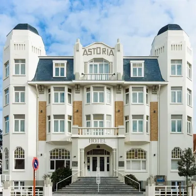 Hotel Astoria Hotels near Amour