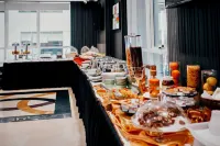 Al Diar Sawa Hotel Apartments - sarapan
