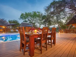 Vuyani River Lodge
