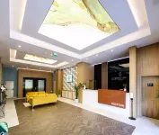 Grand View Hotel & Suites Copou فنادق في أياشي