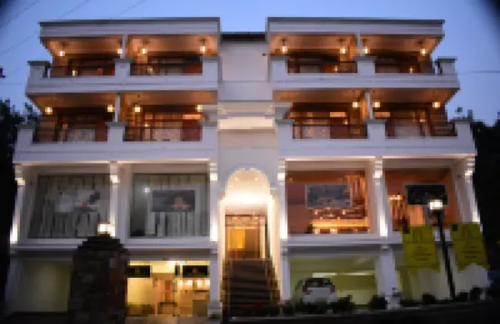 Aaroham the Watergate Hotel Hotels in Bhimtal