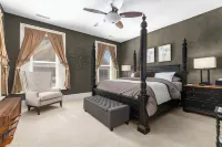 Braywood Inn Hotel di Oshkosh