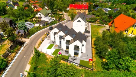 Domki Sikorskiego II, Sun & Snow Отели в г. Мыслаковице