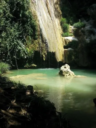 La Suite Inoubliable Avec Jacuzzi Отели в г. Сийан-ла-Каскад