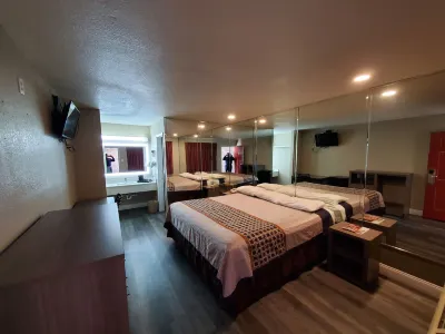 River Inn Motel Hotels near San Fernando Cathedral